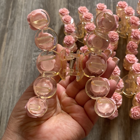 Trendy Claw Clips - Picture 4 of 5